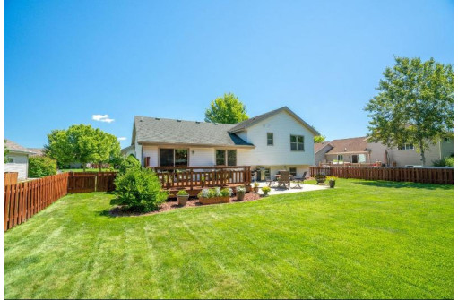 114 Weybridge Dr, Sun Prairie, WI 53590