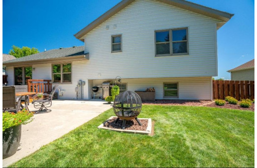 114 Weybridge Dr, Sun Prairie, WI 53590