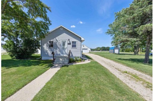 1116 W Fulton St, Edgerton, WI 53534