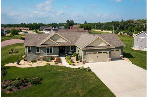 3446 Heatherstone Ridge, Sun Prairie, WI 53590