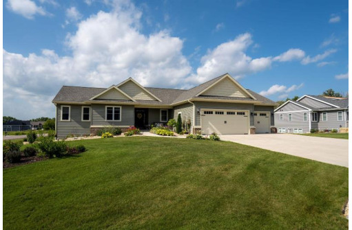 3446 Heatherstone Ridge, Sun Prairie, WI 53590