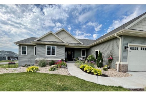 3446 Heatherstone Ridge, Sun Prairie, WI 53590