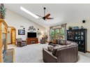 1700 Dickson Dr, Sun Prairie, WI 53590