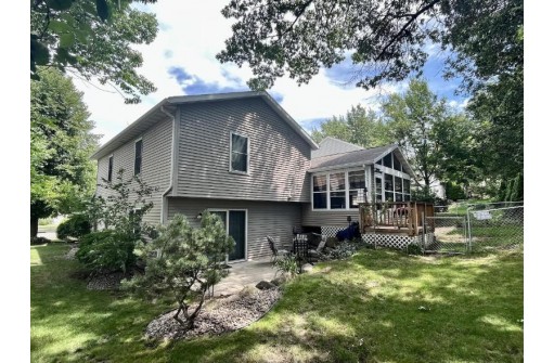 6249 Adobe Way, Madison, WI 53719