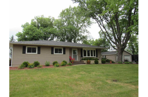 1268 S Emerald Grove Rd, Janesville, WI 53546-9779