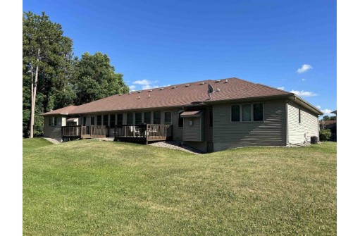 639 Evergreen Tr, Portage, WI 53901