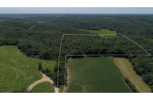 39.58 AC Pollander Rd, Prairie Du Chien, WI 53821