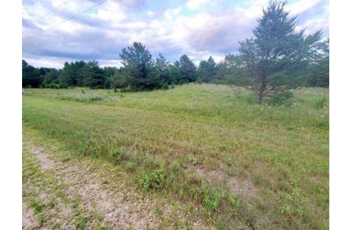 4.67 ACRES County Road G, Necedah, WI 54646