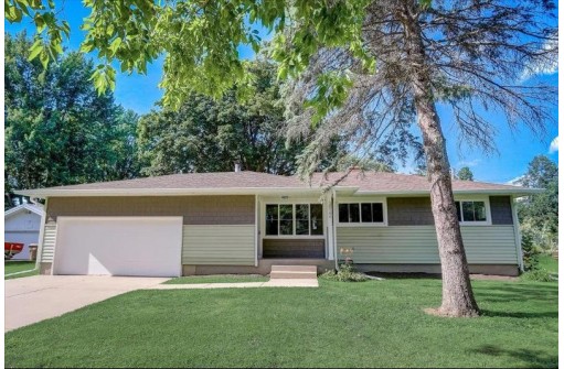 3922 Sycamore Ave, Madison, WI 53714