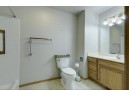 2520 Havenwood Dr H, Oshkosh, WI 54904-5704