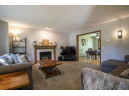 1206 Wayridge Dr, Madison, WI 53704