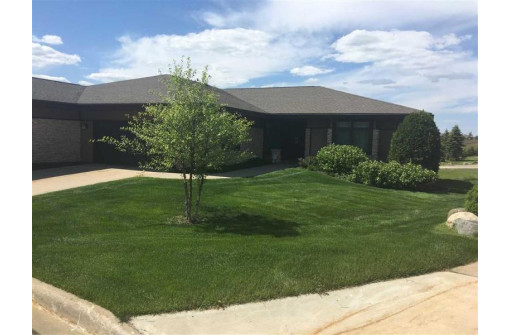 9218 Windy Point, Verona, WI 53593