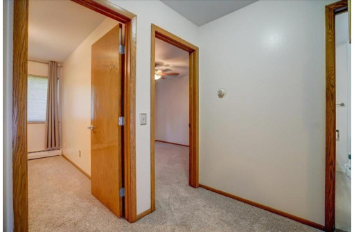 1652 Norman Way 4, Madison, WI 53705