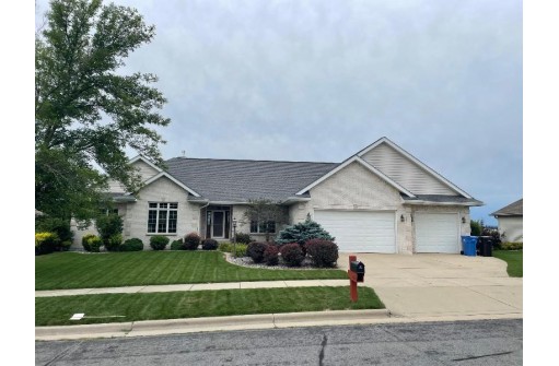 1608 Shenandoah Dr, Waunakee, WI 53597