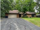 4110 Fox Hills Dr, Janesville, WI 53546