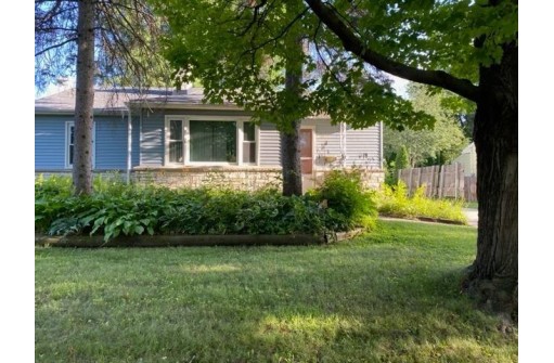 1805 Manley St, Madison, WI 53704