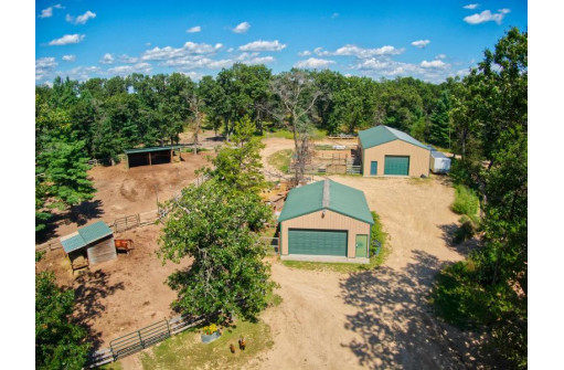 1000 Gem Ct, Wisconsin Dells, WI 53965