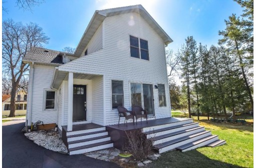 459 Walker Ave, Green Lake, WI 54941