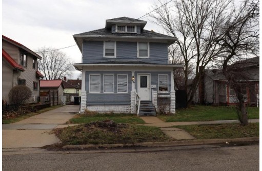 507 Lincoln St, Janesville, WI 53548