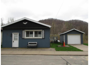 337 Spring St Lynxville, WI 54626-0000