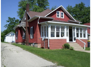 517 Clark St Tomah, WI 54660