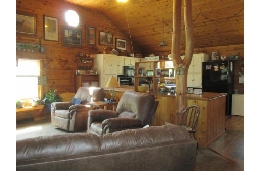 N4704 Tall Timber Cir, Montello, WI 53949