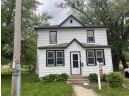 718 W State St, Mauston, WI 53948