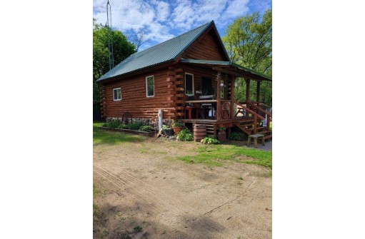 N8417 Dover Ln, Westfield, WI 53964