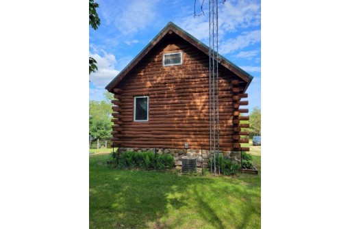 N8417 Dover Ln, Westfield, WI 53964