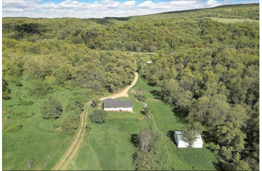 4726 County Road K, Barneveld, WI 53507