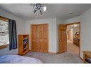 W5602 Spring Valley Rd, New Glarus, WI 53574