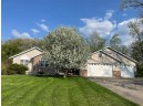 W7917 Payton Dr, Pardeeville, WI 53954