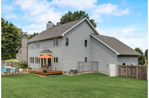 1512 Bradford Bay, Waunakee, WI 53597