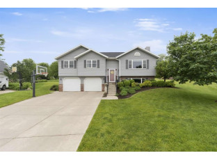 212 Temple Ct Mount Horeb, WI 53572