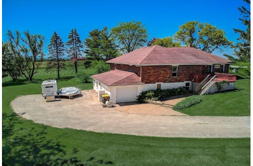 1227 County Road F, Hollandale, WI 53544