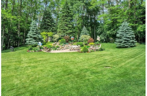 10118 N Trescher Rd, Milton, WI 53563