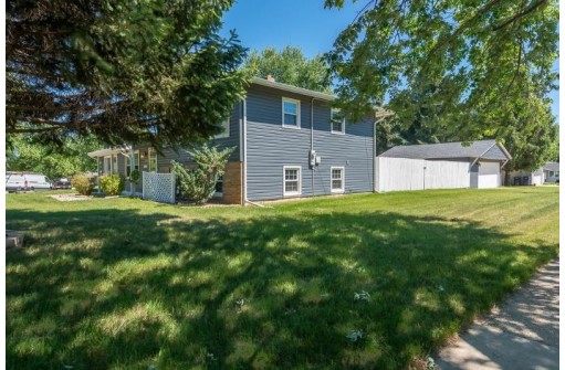 1715 King St, Janesville, WI 53546