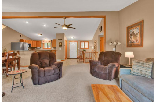 1053 Kings Way, Nekoosa, WI 54457