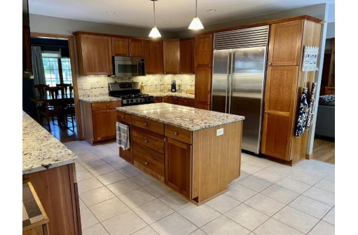 2675 Tower Rd, McFarland, WI 53558