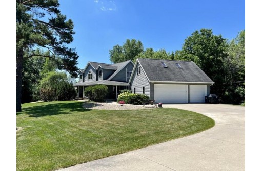 2675 Tower Rd, McFarland, WI 53558