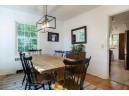 1107 Amherst Dr, Madison, WI 53705
