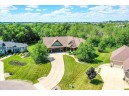 5864 Cobblestone Ln, Waunakee, WI 53597