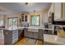 5633 Sandpiper Ln, Madison, WI 53716