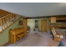 6382 Old Settlers Rd, Mazomanie, WI 53560