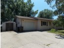 938 E Prospect St, Lake Mills, WI 53551