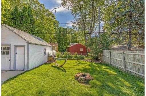 33 Lansing St, Madison, WI 53714