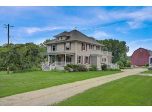 W4361 Raasch Hill Rd Horicon, WI 53032