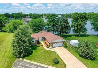 451 Maunesha Dr Marshall, WI 53559-9357