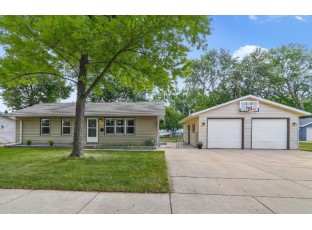 2027 S Crosby Ave Janesville, WI 53546