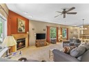 693 Clardell Dr, Sun Prairie, WI 53590